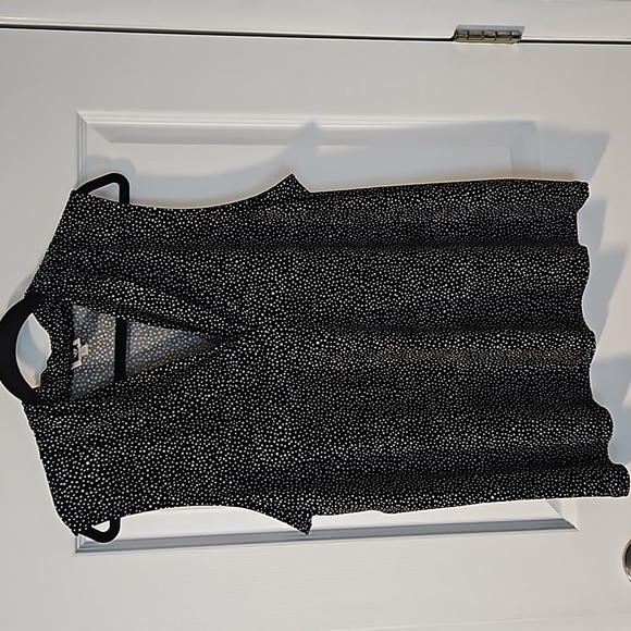 Anne Klein Tops - Anne Klein size XL black and white dress top